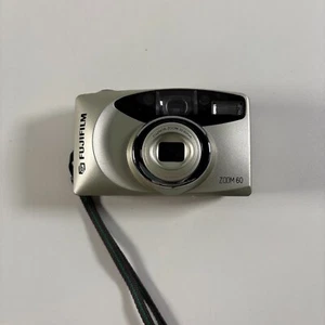 Fujifilm Zoom 60 analoge Kompaktkamera 35 mm – silberfarben – für Ersatzteile oder Reparatur - Bild 1 von 14