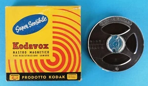 KODAVOX - NASTRO MAGNETICO - BOBINA - REGISTRATA - DIAMETRO 8CM - Foto 1 di 3