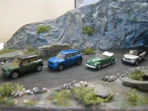 x4 Cars for model railway layouts, Mini, VW etc 4cm long - Picture 1 of 5