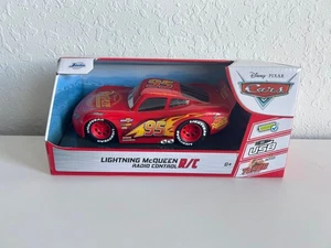 Jada Toys Pixar Cars 1:24 Lightning McQueen RC Remote Control Car 2.4 GHz Red  - Picture 1 of 5