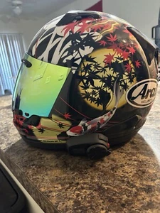 Arai Signet X Oriental 2 Motorcycle Helmet WITH SENA HEADSET INCLUDED AND SET UP - Picture 1 of 6