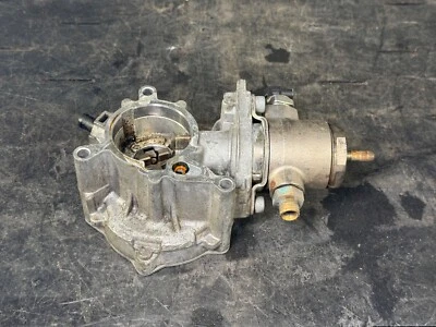 Bomba de vacío de freno para Audi A4 A5 A6 Quattro Q5 TT Quattro 06J145100G Foto 1 de 3