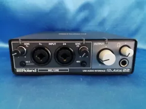 Roland Rubix 22 USB Audio Interface Used Tested Free Shipping from Japan - Picture 1 of 6