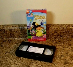 Dora The Explorer Fairytale Adventure Nick Jr VHS Tape With Case - Foto 1 di 3