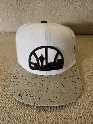 Seattle Supersonics 1979 NBA Finals Mitchell & Ness Cement/White Snapback Hat  - Image 1 of 4