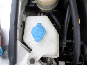 2002 Kia Rio Hatch Windscreen Washer Bottle S/N# V6782 BH7684 - Picture 1 of 6