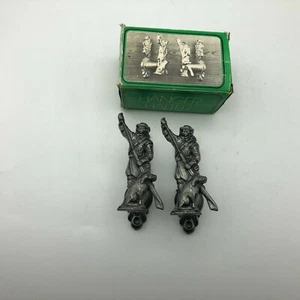 Soldat mit Hundestütze Aufhänger Kleiderhaken Spanien Metall Figur Vintage Paar - Bild 1 von 12