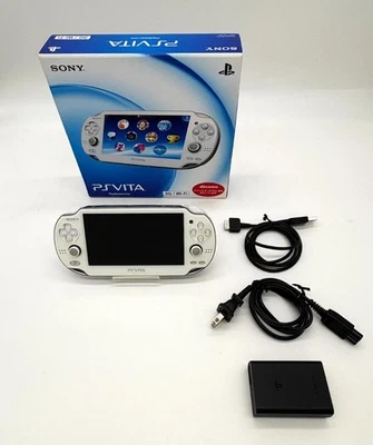 Sony PlayStation PS Vita Crystal White PCH-1000 ZA02 Wi-Fi Console Excellent - Image 1 of 4