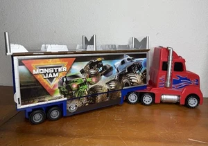 Monster Jam 2-in-1 Transforming Hauler Spielset Anhänger mit rotem Hauler siehe Bilder - Bild 1 von 10