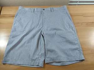 Callaway Flat Front Plaid Bermuda Golf Shorts Men's Measures 38 - Picture 1 of 7