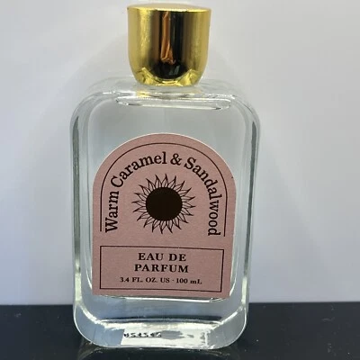 Tru Fragancia Cálido Caramelo y Sándalo Eau De Parfum 3.4oz, TOTALMENTE NUEVO, Envío Rápido Foto 1 de 4