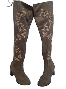 Botas BoHo-Chic caprichosas de gamuza bordadas hasta la rodilla sin marca talla 9 (defectos) - Imagen 1 de 18