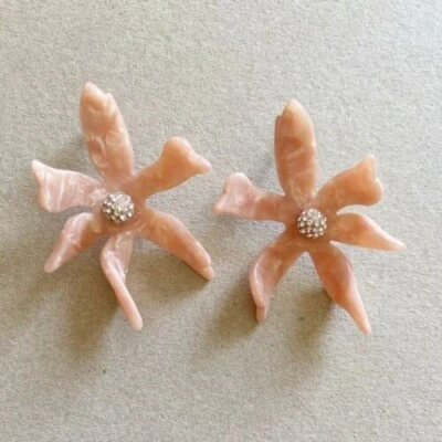 AUTHENTIC LELE SADOUGHI WATER LILY CRYSTAL BLUSH EARRINGS-$118-NEW WITH POUCH - Image 1 of 4