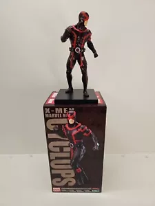 New X-Men Marvel Now! ARTFX+ Statue Pre-Painted Model Kit - Cyclops - 1/10 (K) - Picture 1 of 12