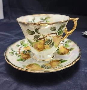 Vtg Pearl Lusterware December Royal Pear Footed Teacup Saucer Rare Ucagco Design - Picture 1 of 12