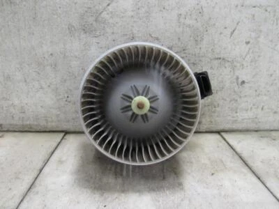 ДВИГАТЕЛЬ ВЕНТИЛЯТОРА ПОДХОДИТ ДЛЯ 2006–2018 TOYOTA COROLLA MATRIX RAV4 SCION XB TC 87103-02200 - Изображение 1 из 4