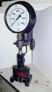 Diesel Injector Nozzle Pop Tester, CAV England Design, Dual Scale Gauge 420/6000 - Picture 1 of 7