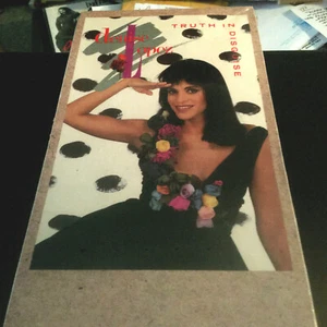 DENISE LOPEZ - TRUTH IN DISGUISE - LONGBOX CD SEALED 80'S MINT 1ST PRESS PIC COV - Bild 1 von 1