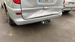 STOßSTANGE HINTEN Mercedes-Benz Vito (639.7) 63988003719999 - Bild 1 von 9