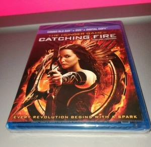 The Hunger Games Catching Fire DVD Blu-ray Combo + Digital Copy Lionsgate New - Picture 1 of 1