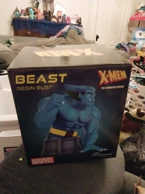 X-MEN: The Animated Series - Beast Resin Bust by Diamond Select Toys (MARVEL) - Image 1 of 4