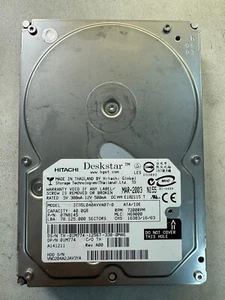 DELL 1M774 IC35L040AVVA07-0 07N8145 40GB 7.2K RPM 2MB Cache ATA-100 3.5" - Picture 1 of 6