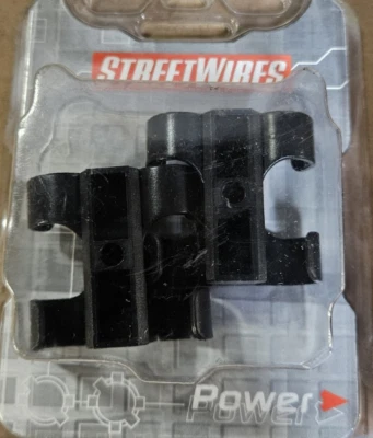 STREETWIRES CL0 Dual Cable Clip Screw Down Clamp 1/0 AWG Power Ground Wire - Image 1 of 2