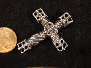 BUTW  sterling silver celtic goth cross pendant 2852x - Imagen 1 de 2