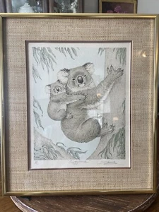 Lithographie handsigniert Kunstdruck S.Sona selten Koala Wildtiere gerahmt mattiert 15x13 - Bild 1 von 7