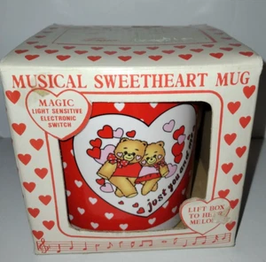 Tazza ceramica dolcevita musicale vintage Telco Creations Love Story Just You And Me - Foto 1 di 10