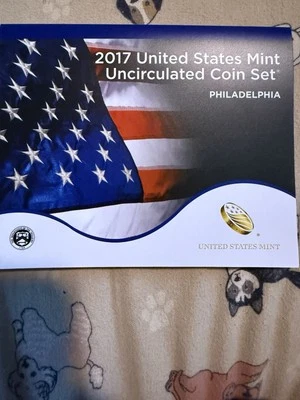 2017 United States Mint Uncirculated Coin Set Philadelphia And Denver - Image 1 of 4
