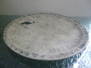 Large Handmade Ceramic Pottery Plate Platter Fish Design 30cm - Picture 1 of 6