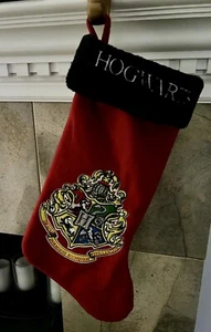 Harry Potter Hogwarts Embroidered Christmas Stocking Red 18" (X161) - Imagen 1 de 3