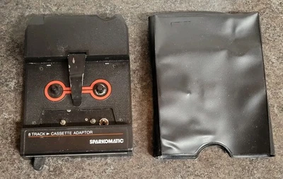 Adaptador de casete estéreo para automóvil SPARKOMATIC 8 pistas vintage CAI y estuche, buen estado Foto 1 de 4