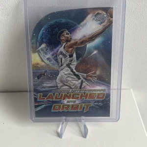 2023-24 Chrome Cosmic Launched Into Orbit #LIO-15 Giannis Antetokounmpo Bucks - Picture 1 of 2