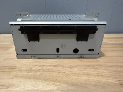 Радиоприемник 2015 2016 2017 2018 Ford Focus от оригинального производителя AM FM CD FM5T-19C107-HC - Изображение 1 из 4