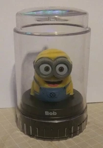 Buen 2 Grow Podz - Minions BOB Coleccionable Tapa Bebida Topper Adorno Apilable - Imagen 1 de 5