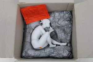 SCHÖN! KAISER West Germany weiße Porzellan Akt Flötist Figur Nr.385 KOSTENLOSER VERSAND - Bild 1 von 6