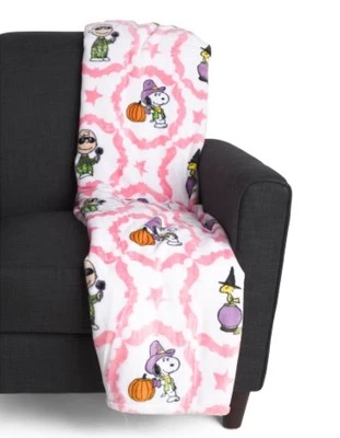 Peanuts Snoopy Halloween Pink Bats Throw Blanket 60” x 70" White/Pink NEW - Image 1 of 4