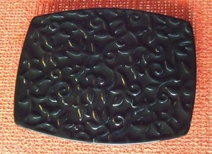 VINTAGE--SHINY BLACK TRIVET OR PLANT STAND--RAISED FLOWER DESIGN - Foto 1 di 3