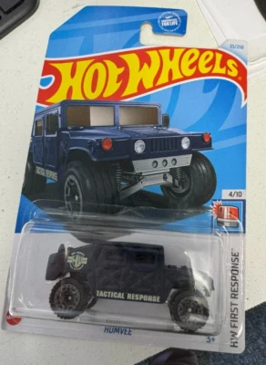 Hot Wheels 2024 HW First Response 4/10 azul HUMVEE Foto 1 de 4