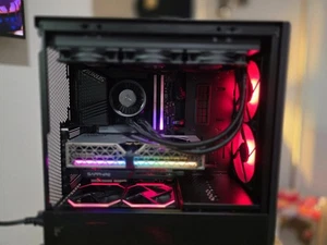 High-End Custom Gaming Desktop PC - Picture 1 of 6