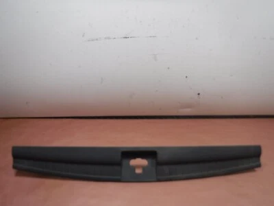 Jeep Commander 08-10 Rear Liftgate Scuff Plate Factory OEM Free Shipping - Image 1 of 4