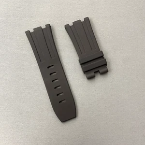 AUDEMARS PIGUET AUTHENTISCHES OEM TAUCHER GRAUES KAUTSCHUKBAND 28 x 24 MM NEUWERTIG KURZE GRÖSSE - Bild 1 von 2
