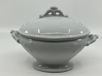 Antiguo arco de piedra de hierro blanco y salsa de borla/turen de salsa de salsa Foto 1 de 4