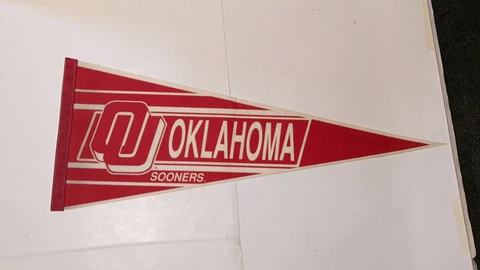 Oklahoma Sooners Vintage Felt Pennant 12 x 30"  "Red" and Cream OU Cover