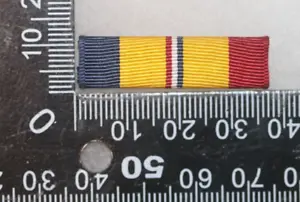 US NAVY USMC COMBAT ACTION MEDAL RIBBON NO MOUNTING BAR INCLUDED - Picture 1 of 2