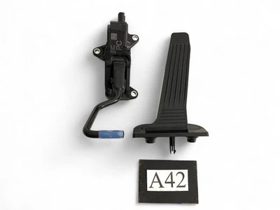 2025 LEXUS NX350H 气体踏板加速器传感器 78110-06061 原始设备制造商 637 #A42 — 第 1/4 张图片