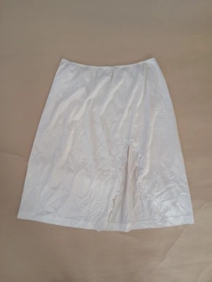 Vintage Sears The Doesnt Slip Ivory Lace Half Slip Nylon Skirt Slit Size Large  - Image 1 of 4