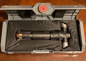 Star Wars Galaxy's Edge Kylo Ren Legacy Lightsaber Hilt Disney NO BLADE - Picture 1 of 1